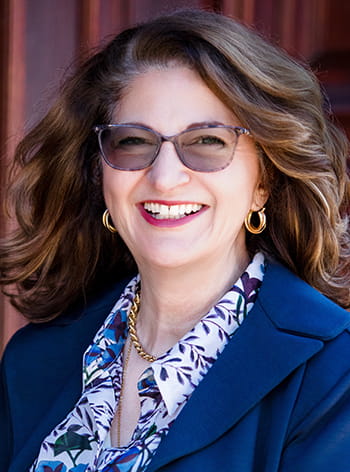 Lina Bowman Bio Image